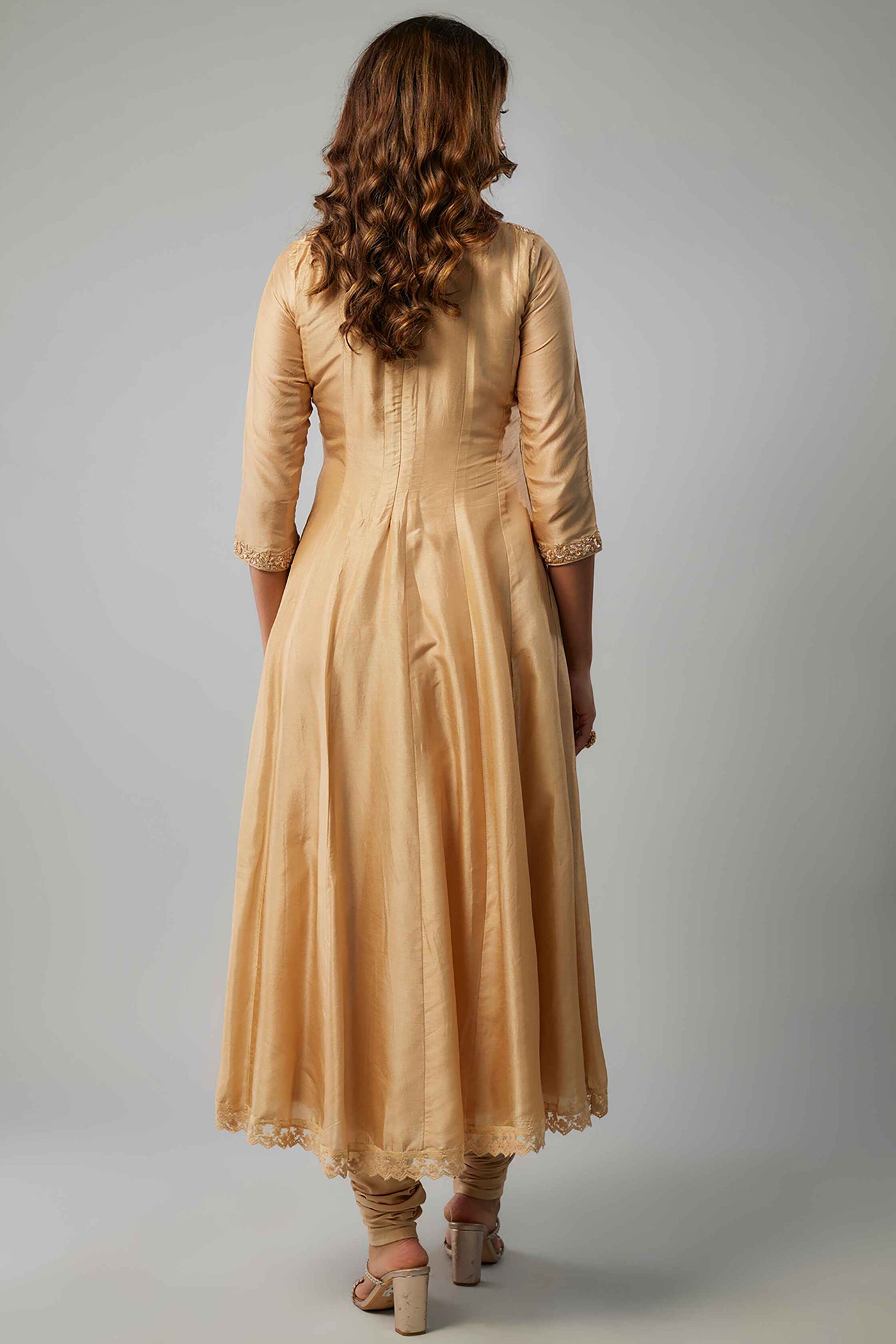 MILLIE FIZA SUIT-CHAMPAGNE GOLD