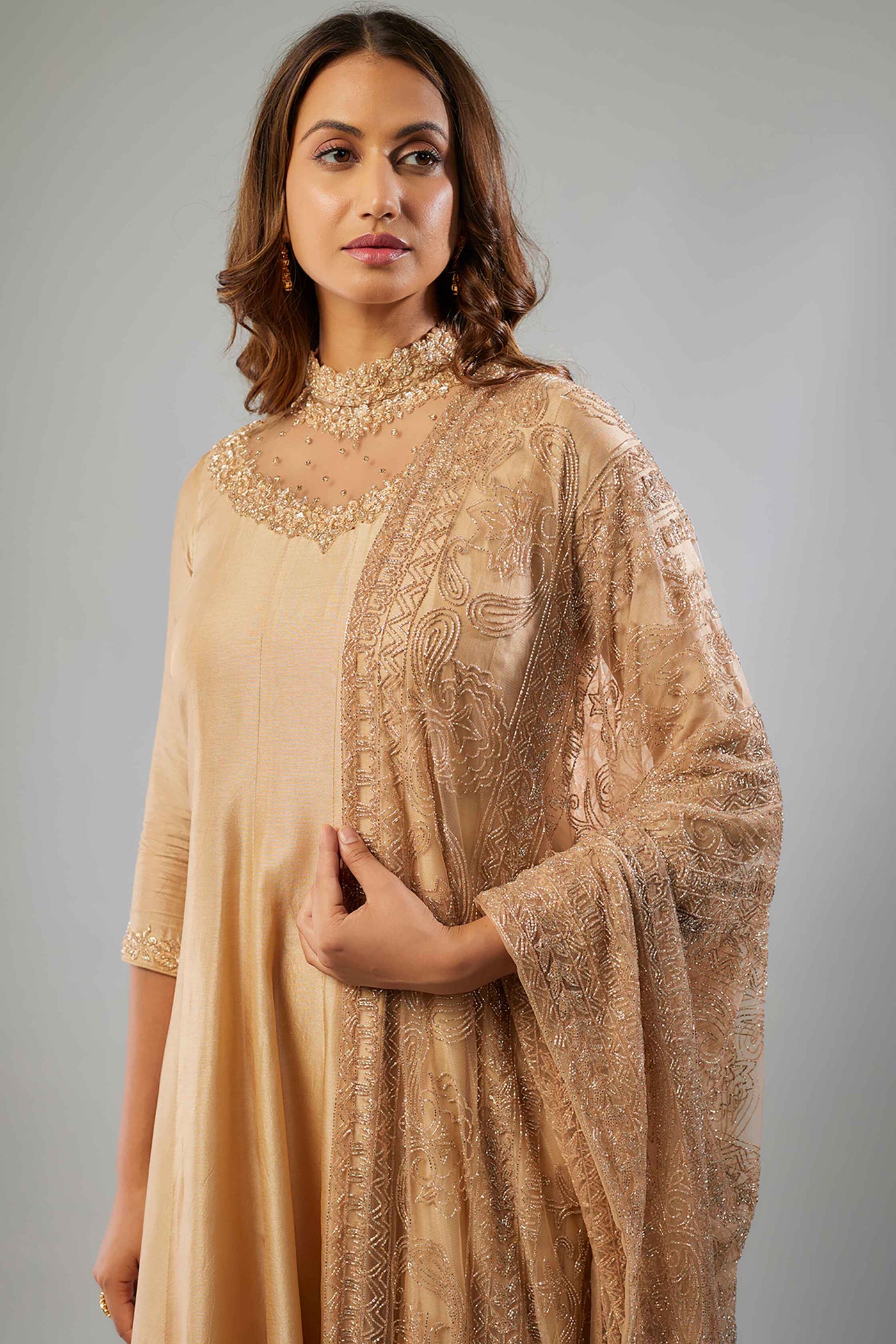 MILLIE FIZA SUIT-CHAMPAGNE GOLD